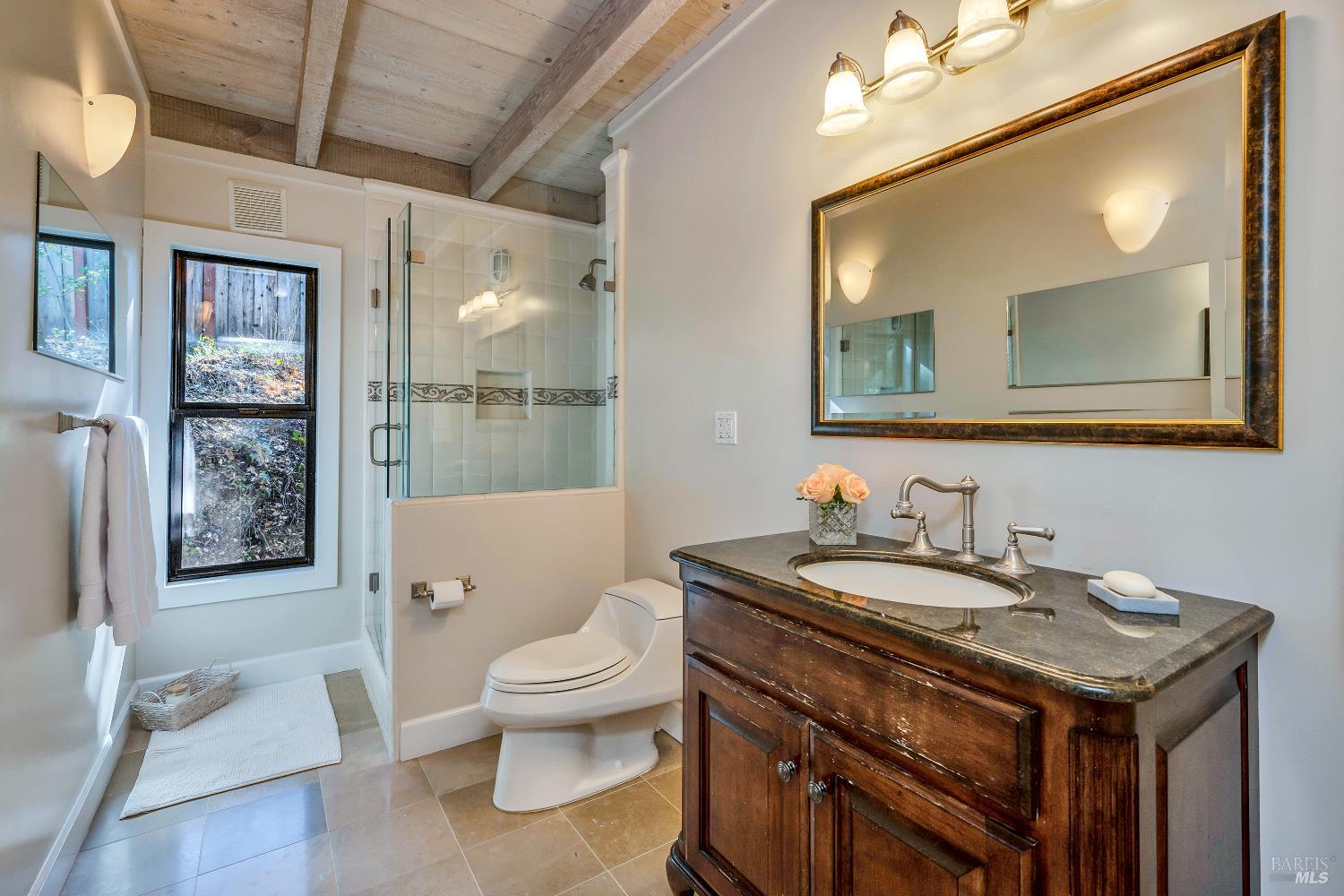 Detail Gallery Image 18 of 37 For 522 Meadowood Ln, Saint Helena,  CA 94574 - 2 Beds | 3 Baths