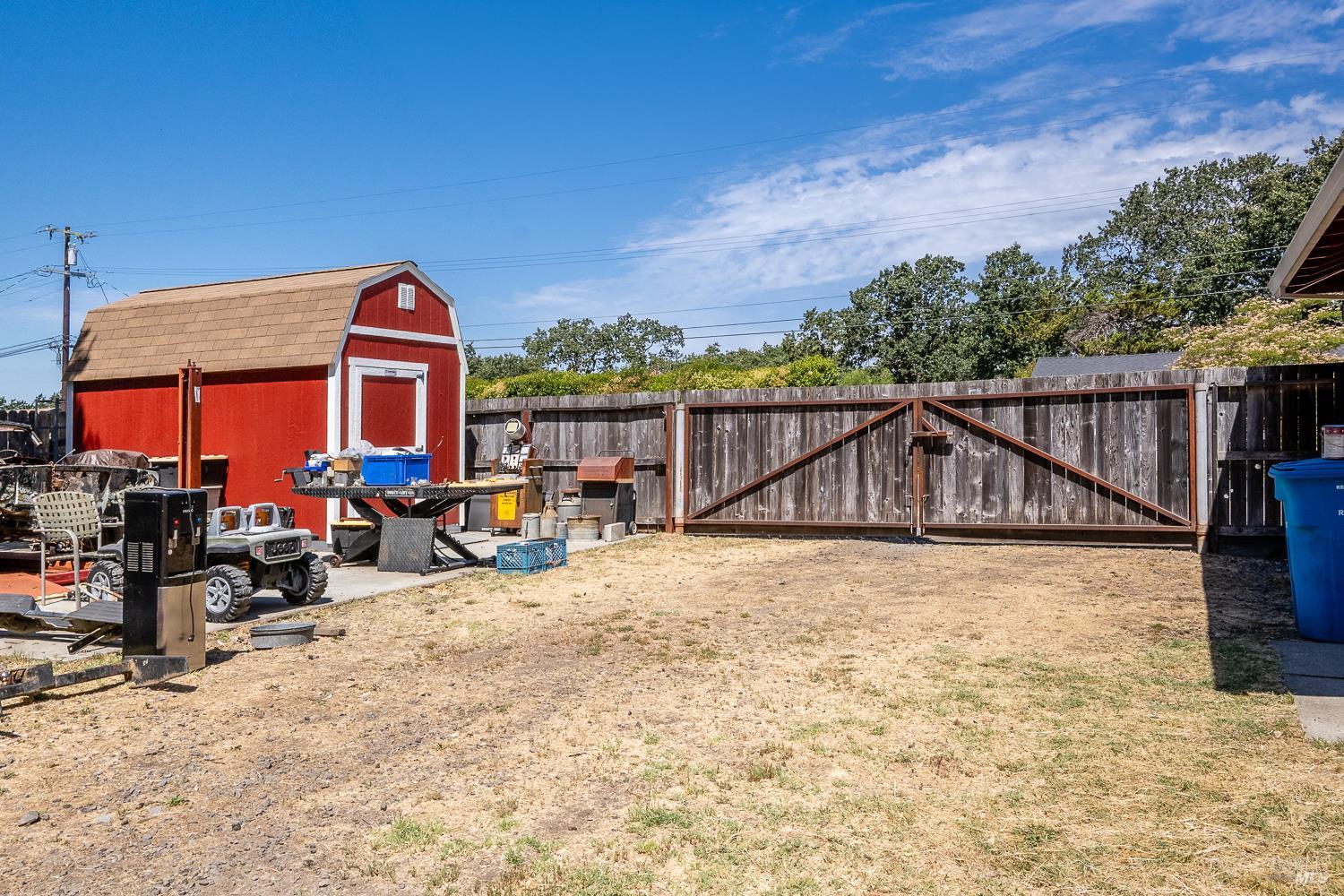 Detail Gallery Image 18 of 21 For 1130 Tapadera Dr, Santa Rosa,  CA 95407 - 3 Beds | 2 Baths