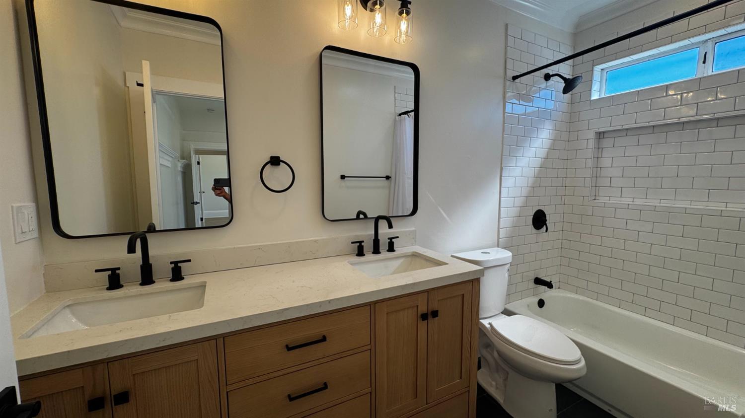 Detail Gallery Image 16 of 19 For 43 11th St, Richmond,  CA 94801 - 3 Beds | 2 Baths