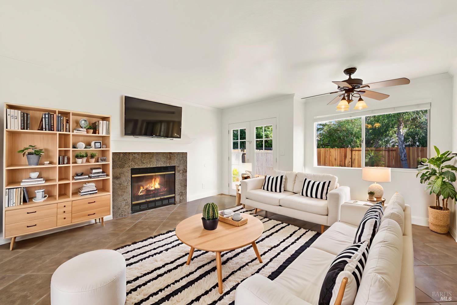 Detail Gallery Image 38 of 99 For 218 Donegal Ct, Vacaville,  CA 95688 - 4 Beds | 2/1 Baths
