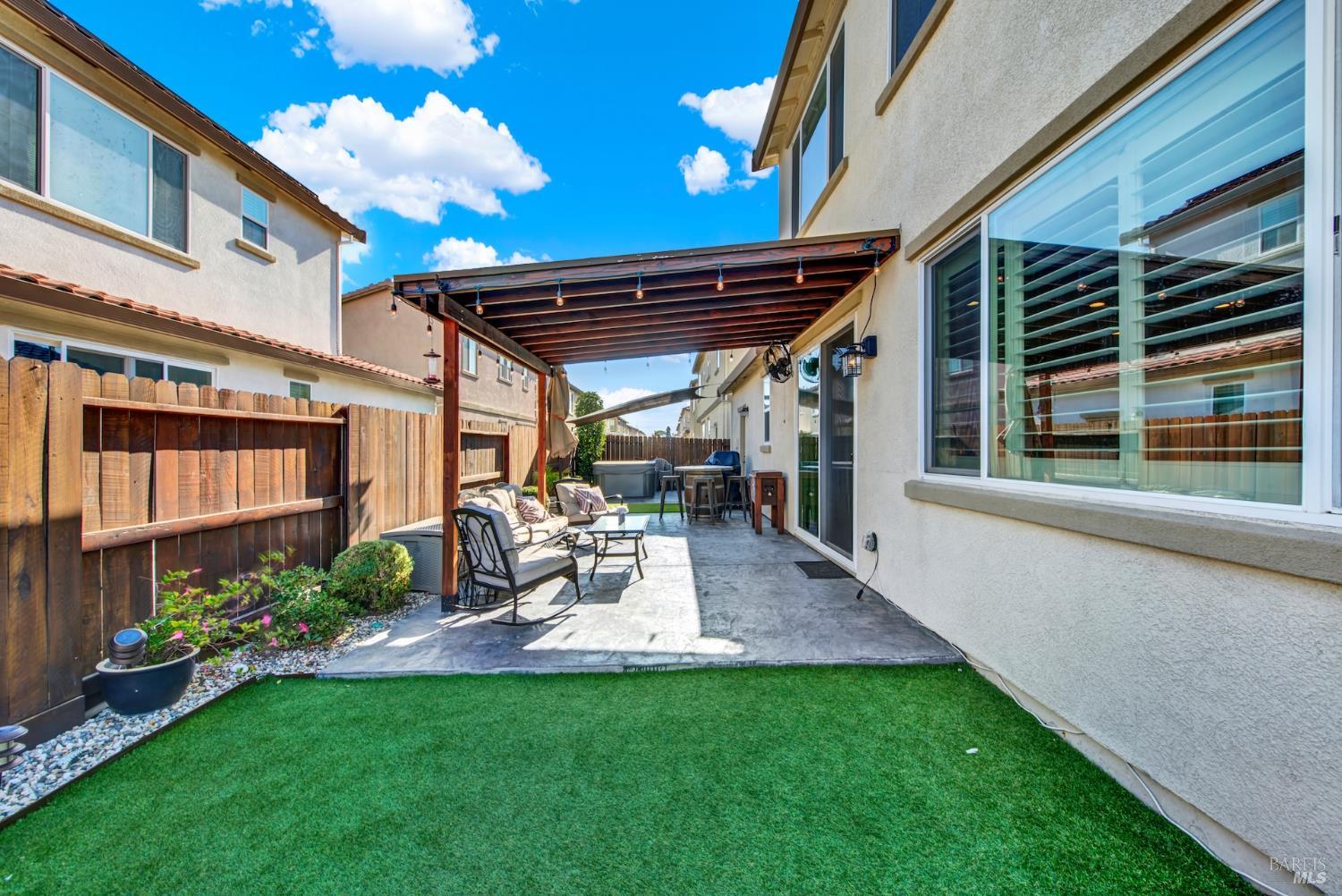 Detail Gallery Image 49 of 67 For 336 Primrose Dr, Vacaville,  CA 95687 - 4 Beds | 3 Baths