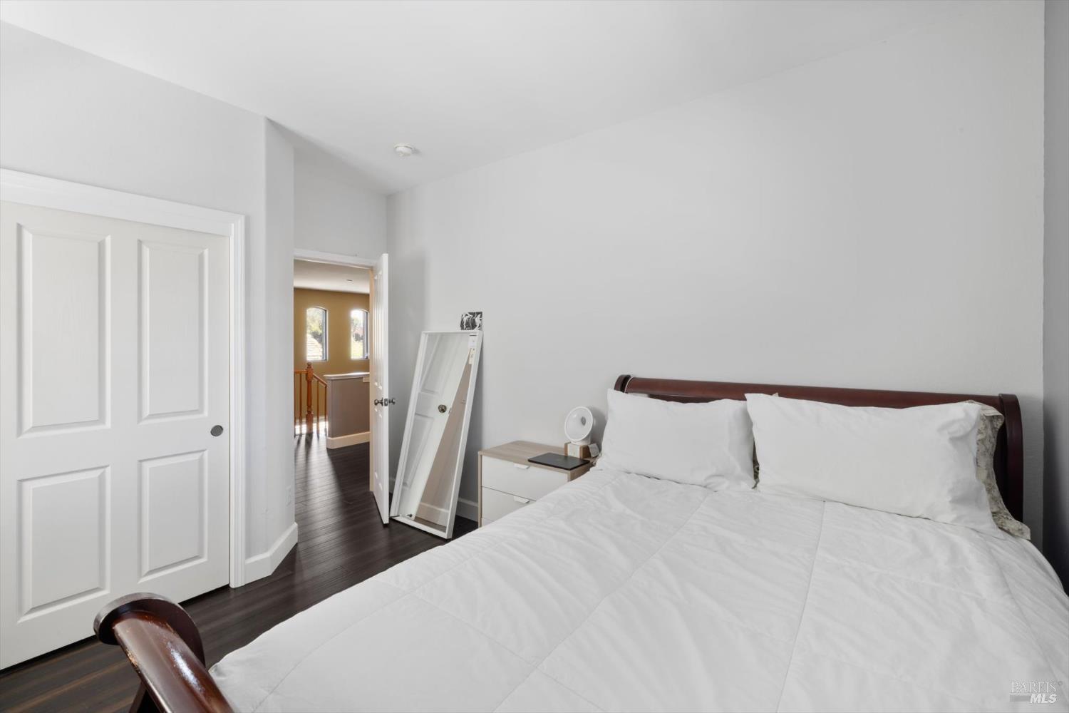 Detail Gallery Image 37 of 78 For 425 Arguello Dr, Benicia,  CA 94510 - 4 Beds | 2/1 Baths