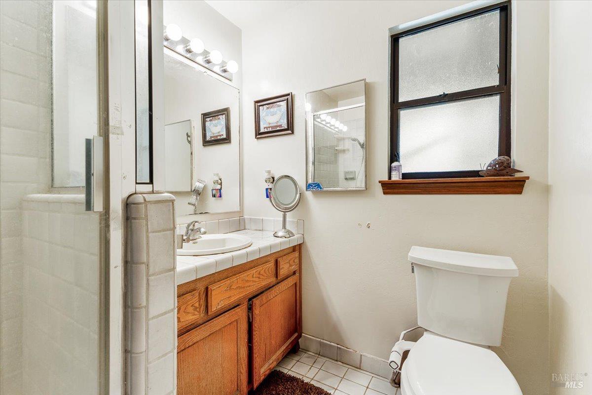 Detail Gallery Image 15 of 52 For 4331 Panorama Dr, Santa Rosa,  CA 95404 - 6 Beds | 3 Baths