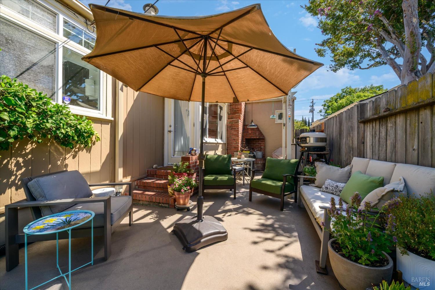 Detail Gallery Image 25 of 28 For 1201 Missouri St, Fairfield,  CA 94533 - 3 Beds | 2/1 Baths