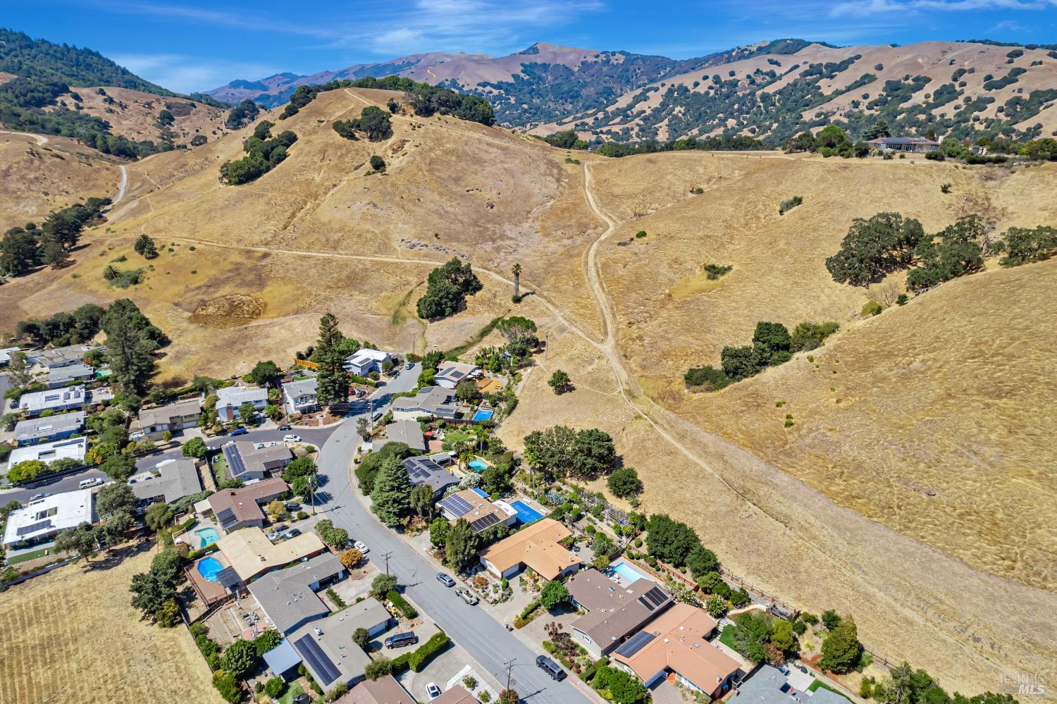 Detail Gallery Image 30 of 33 For 936 Patricia Way, San Rafael,  CA 94903 - 3 Beds | 2 Baths