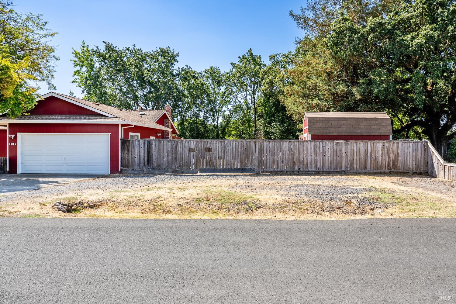 Detail Gallery Image 3 of 21 For 1130 Tapadera Dr, Santa Rosa,  CA 95407 - 3 Beds | 2 Baths