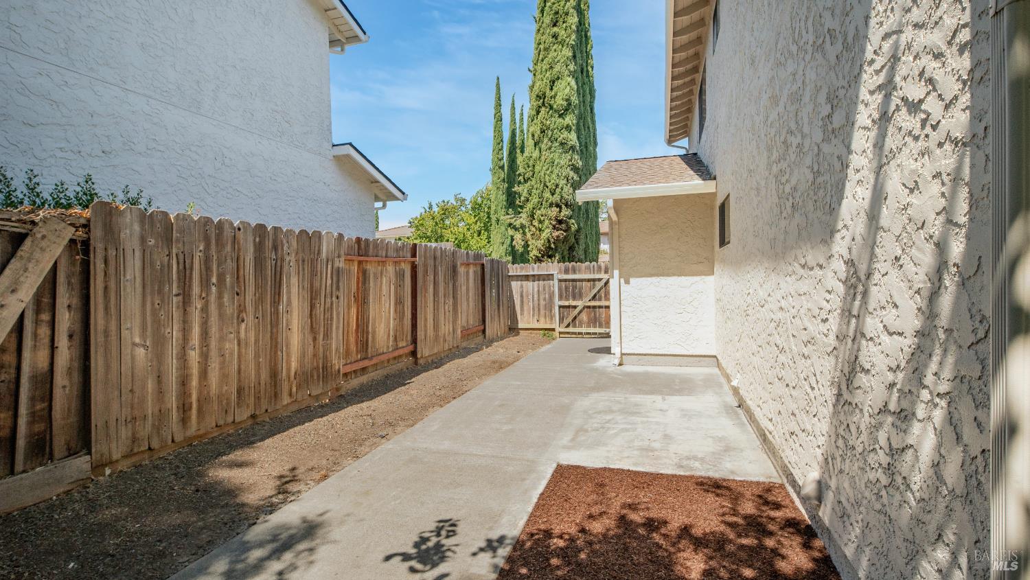 Detail Gallery Image 64 of 99 For 3265 Arroyo Dr, Fairfield,  CA 94533 - 4 Beds | 2/1 Baths