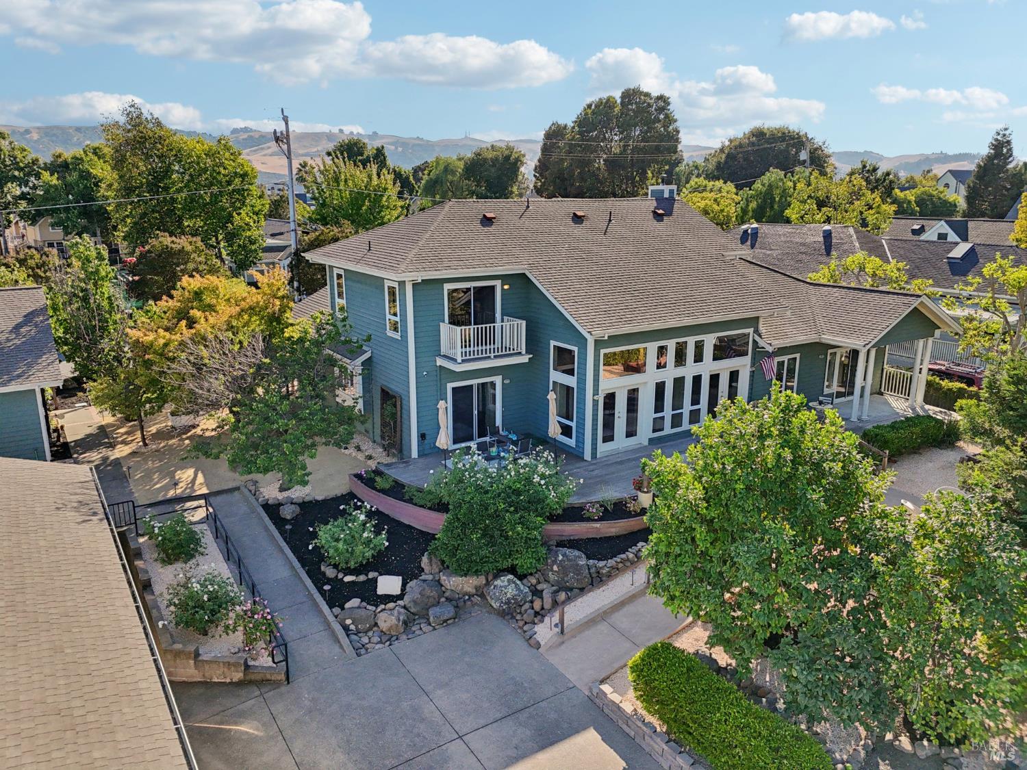 Detail Gallery Image 81 of 99 For 161 E D St, Benicia,  CA 94510 - 4 Beds | 3/1 Baths