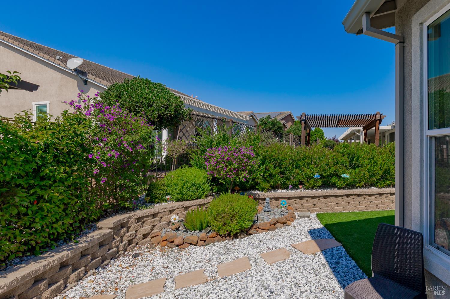 Detail Gallery Image 20 of 48 For 525 Eagle Dr, Rio Vista,  CA 94571 - 2 Beds | 2 Baths