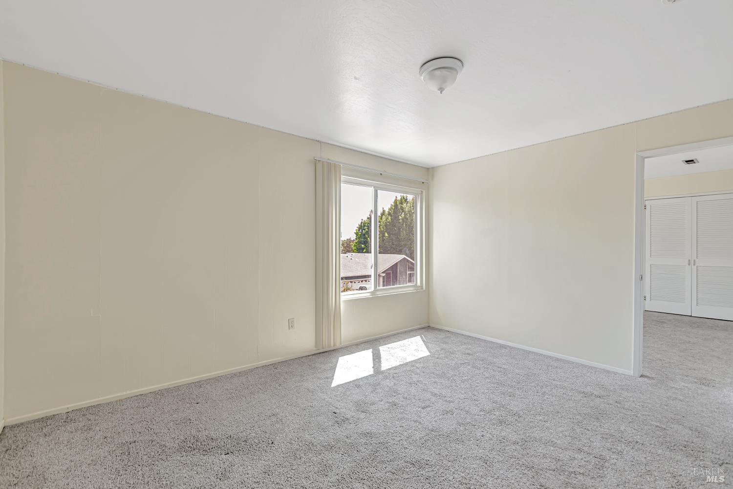 Detail Gallery Image 30 of 48 For 5209 San Luis Ave, Santa Rosa,  CA 95409 - 5 Beds | 3/1 Baths