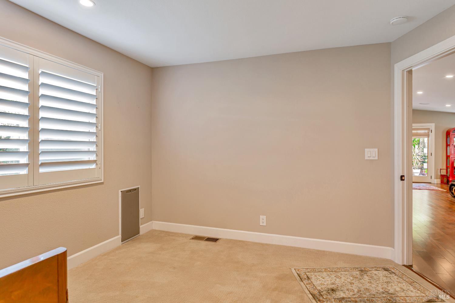 Detail Gallery Image 30 of 39 For 24 San Lucas Ct, Saint Helena,  CA 94574 - 2 Beds | 2/1 Baths