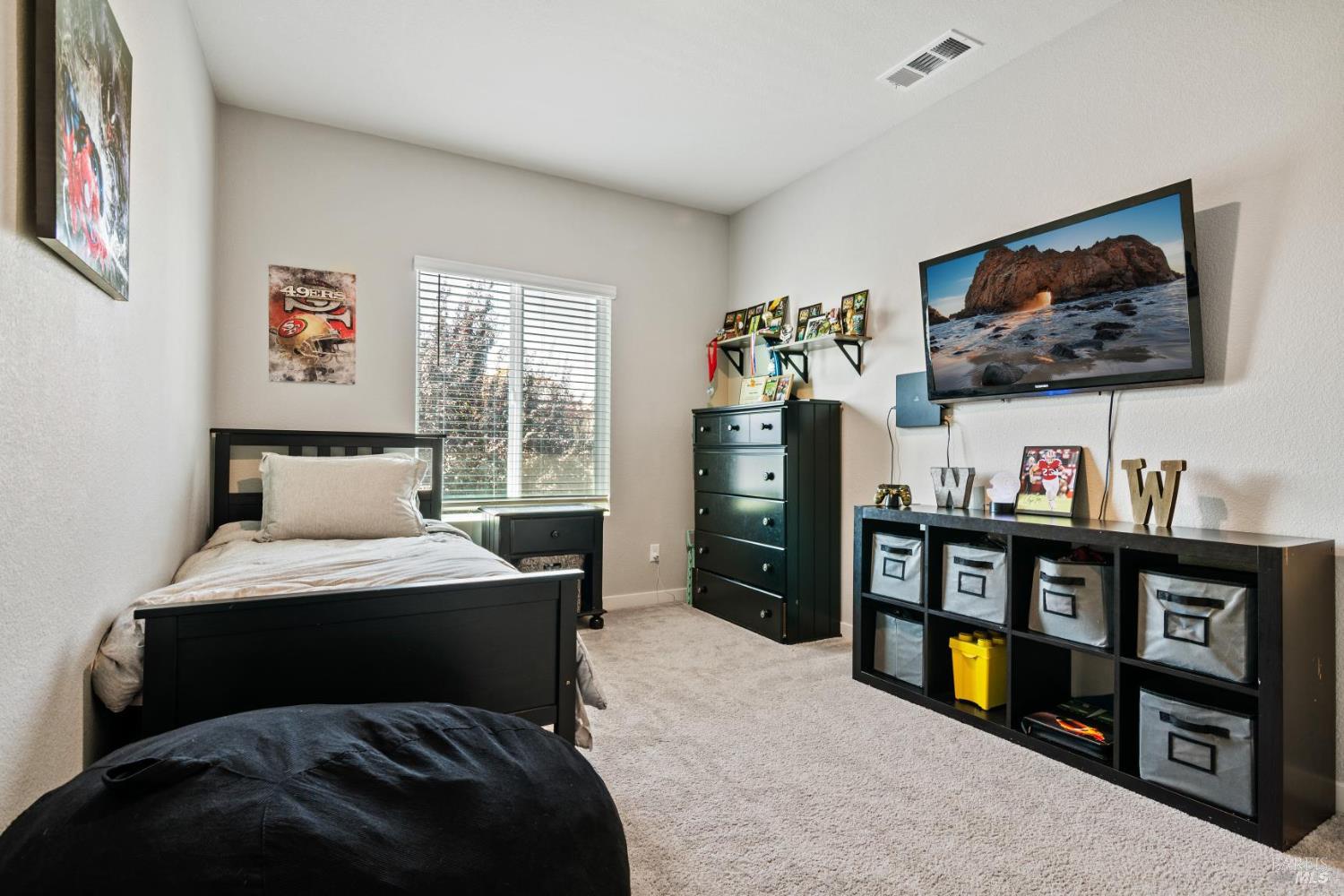 Detail Gallery Image 22 of 28 For 1090 Davidson Ct, Dixon,  CA 95620 - 4 Beds | 3 Baths