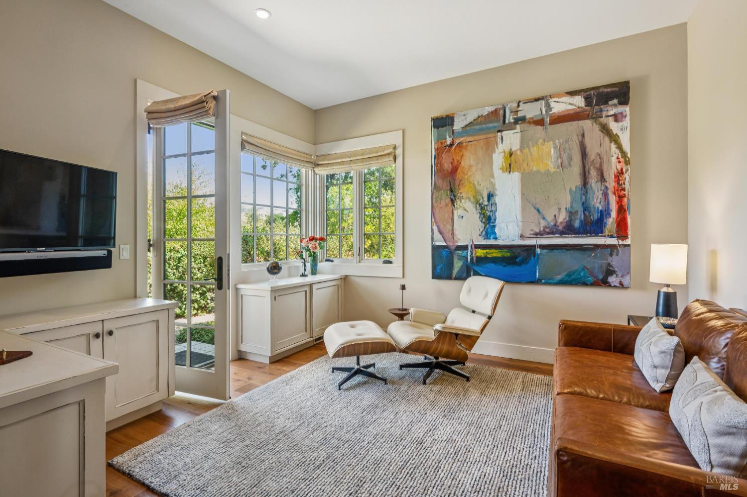 Detail Gallery Image 24 of 46 For 1057 Red Tail Rd, Healdsburg,  CA 95448 - 2 Beds | 3/1 Baths