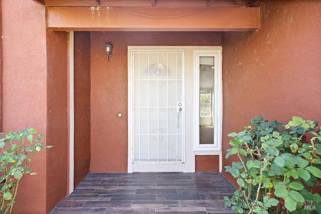 Detail Gallery Image 2 of 50 For 121 Yankee Jim Ct, Vallejo,  CA 94589 - 3 Beds | 2 Baths