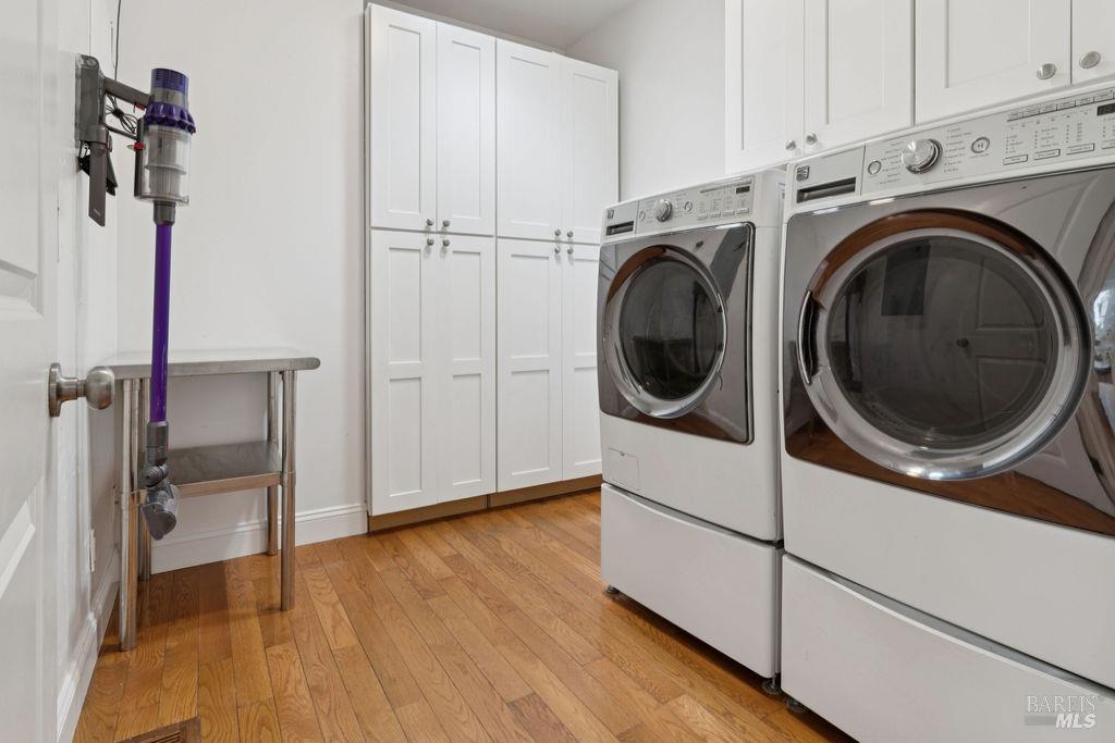 Detail Gallery Image 49 of 73 For 15119 Grove St, Healdsburg,  CA 95448 - 3 Beds | 4/1 Baths
