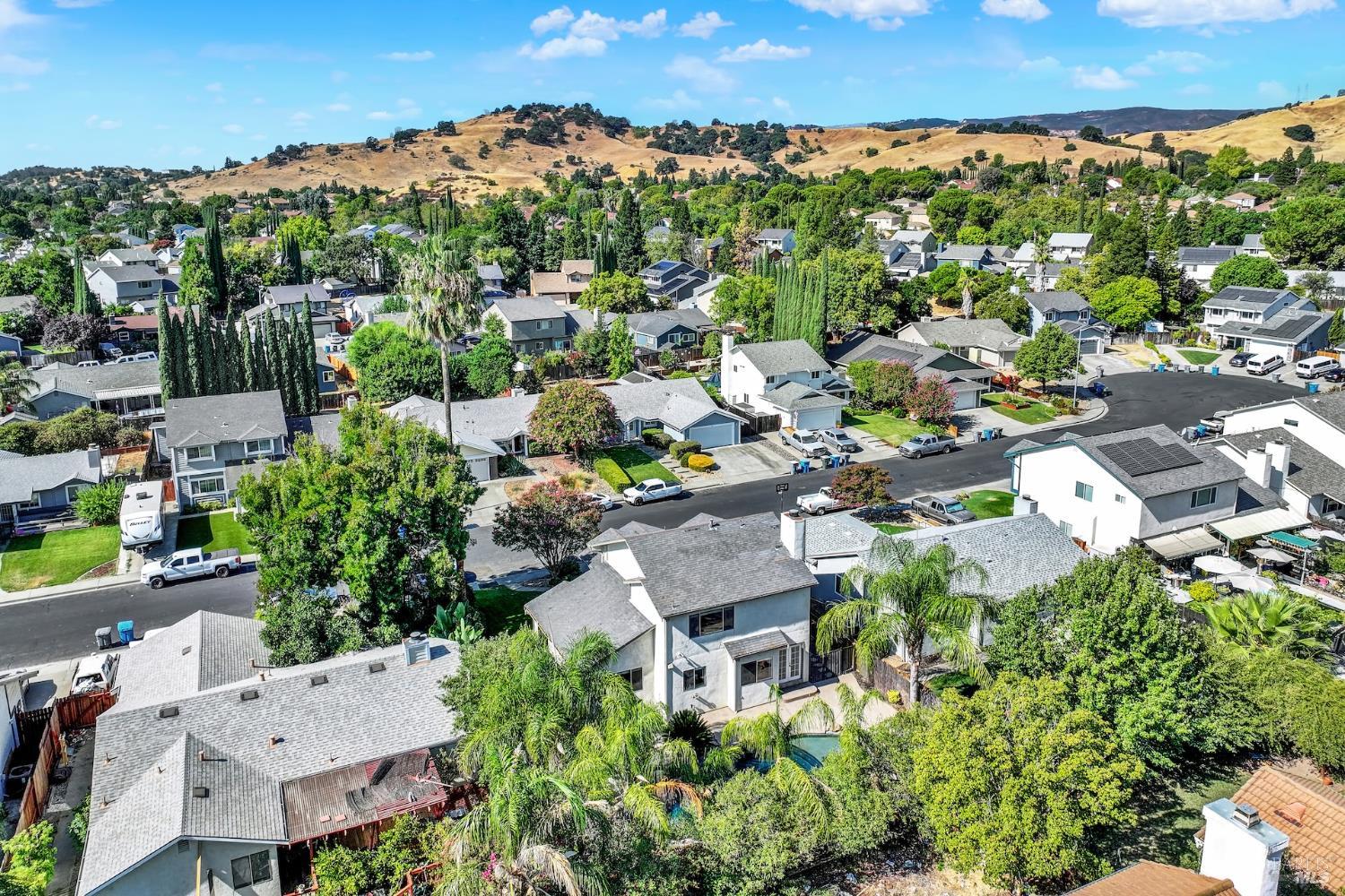 Detail Gallery Image 71 of 99 For 218 Donegal Ct, Vacaville,  CA 95688 - 4 Beds | 2/1 Baths