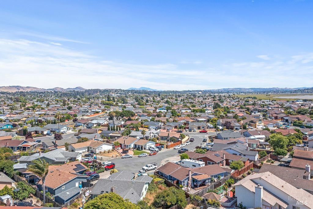 Detail Gallery Image 46 of 50 For 121 Yankee Jim Ct, Vallejo,  CA 94589 - 3 Beds | 2 Baths