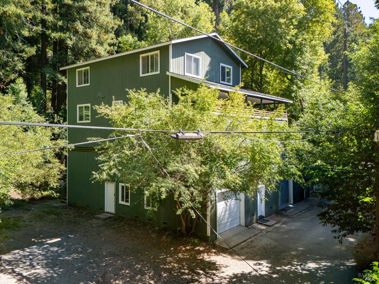 Detail Gallery Image 1 of 26 For 16799 Center Way, Guerneville,  CA 95446 - 5 Beds | 2 Baths