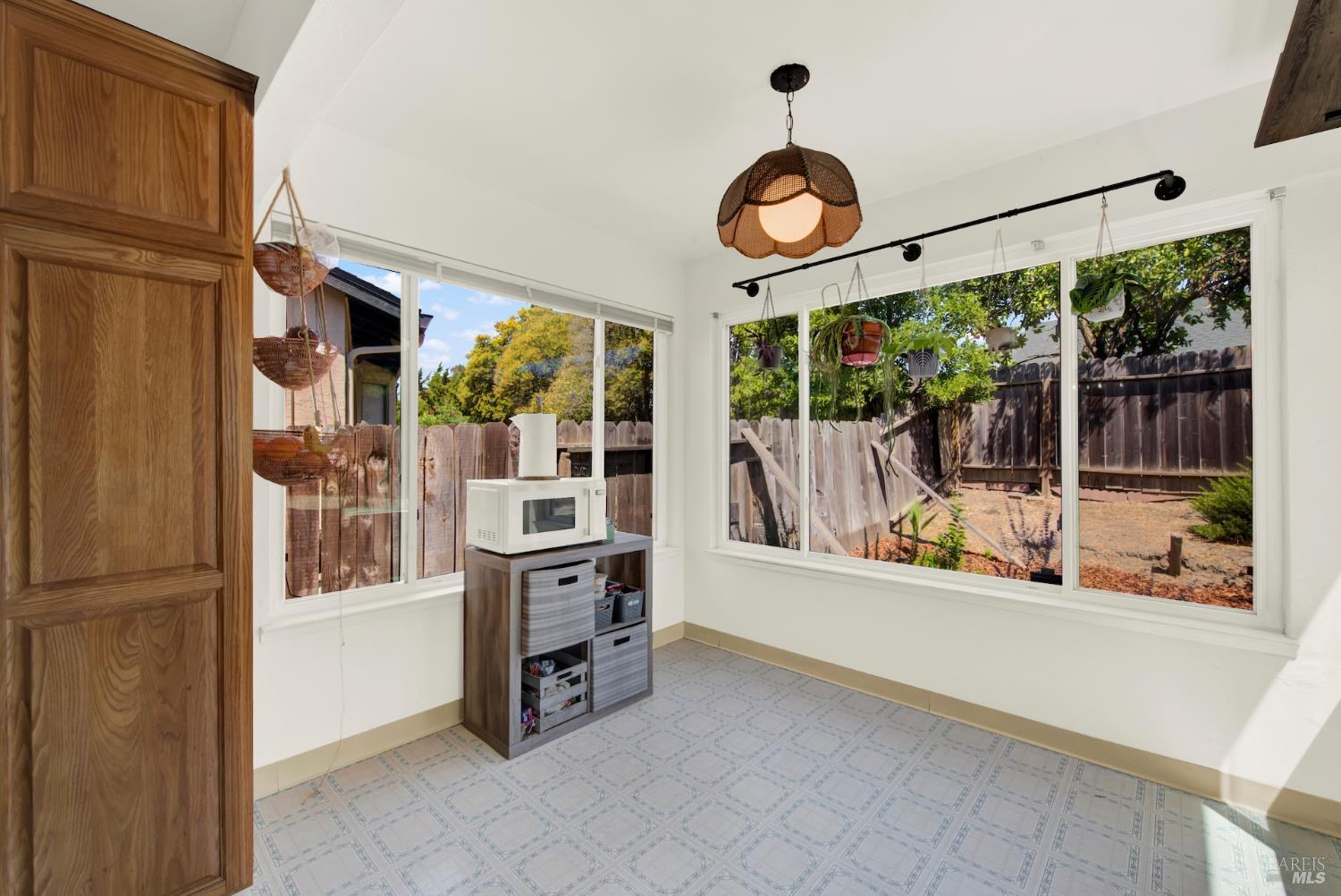 Detail Gallery Image 24 of 50 For 2968 Juniper St, Fairfield,  CA 94533 - 3 Beds | 2 Baths