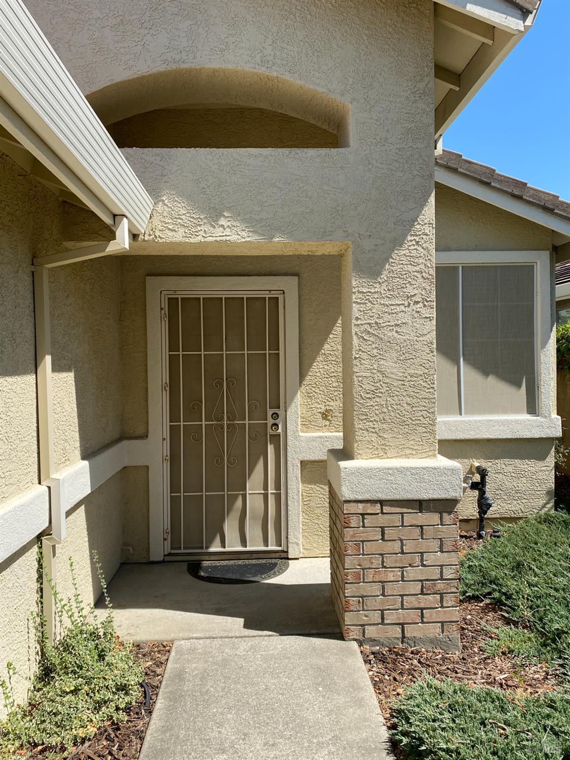 Detail Gallery Image 5 of 57 For 331 Pippin Ct, Vacaville,  CA 95687 - 2 Beds | 2 Baths