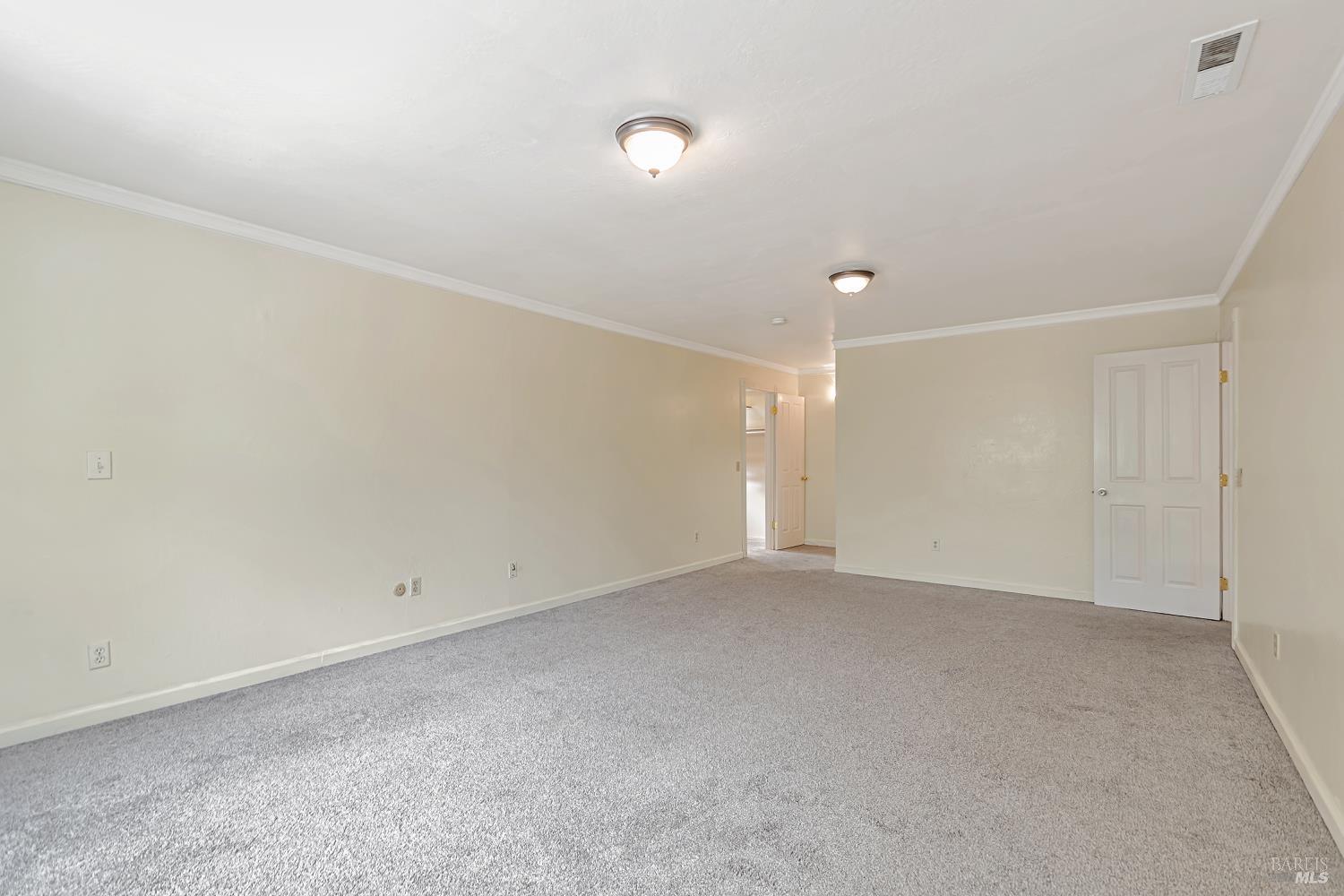 Detail Gallery Image 33 of 48 For 5209 San Luis Ave, Santa Rosa,  CA 95409 - 5 Beds | 3/1 Baths