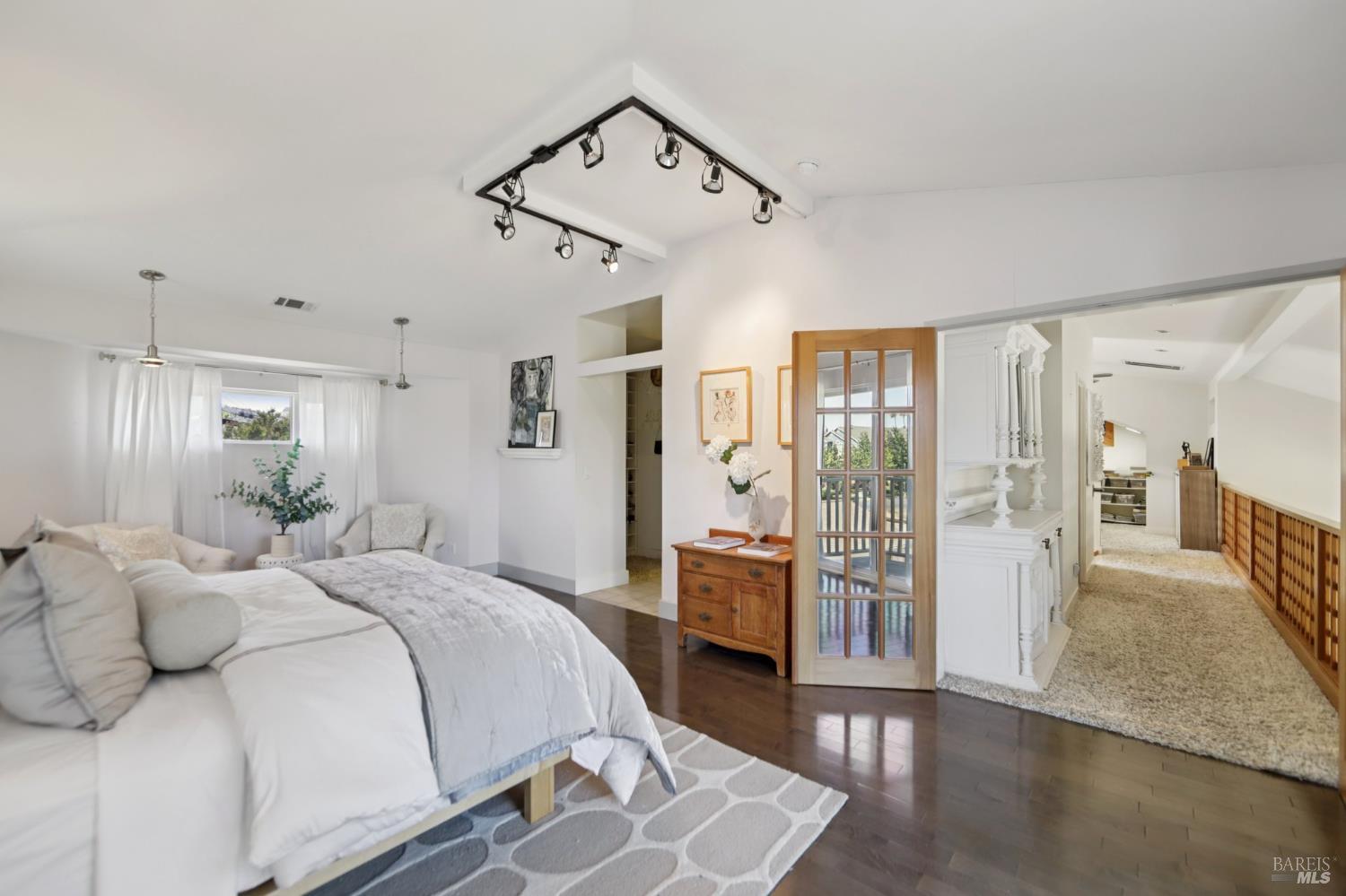 Detail Gallery Image 41 of 99 For 161 E D St, Benicia,  CA 94510 - 4 Beds | 3/1 Baths