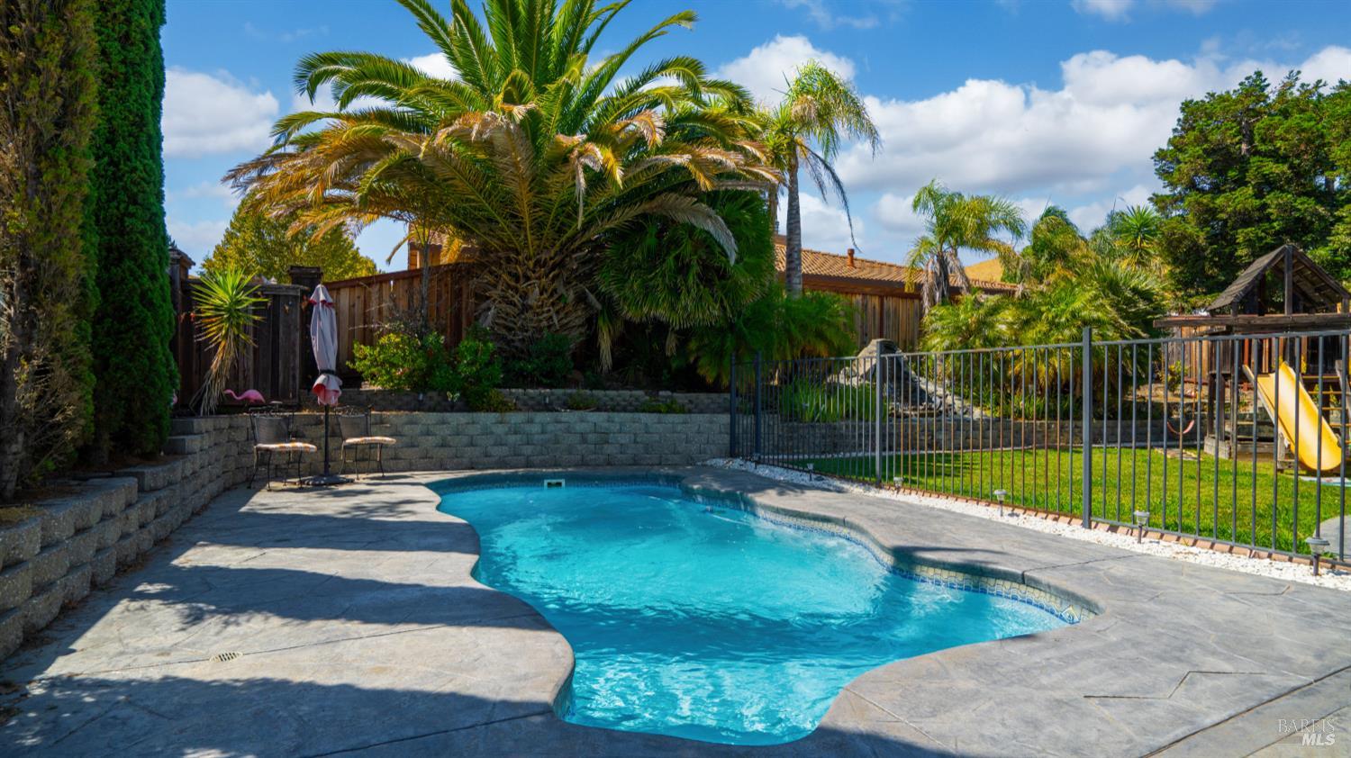 Detail Gallery Image 52 of 57 For 3501 Sunny Hill Ct, Fairfield,  CA 94534 - 4 Beds | 4/1 Baths