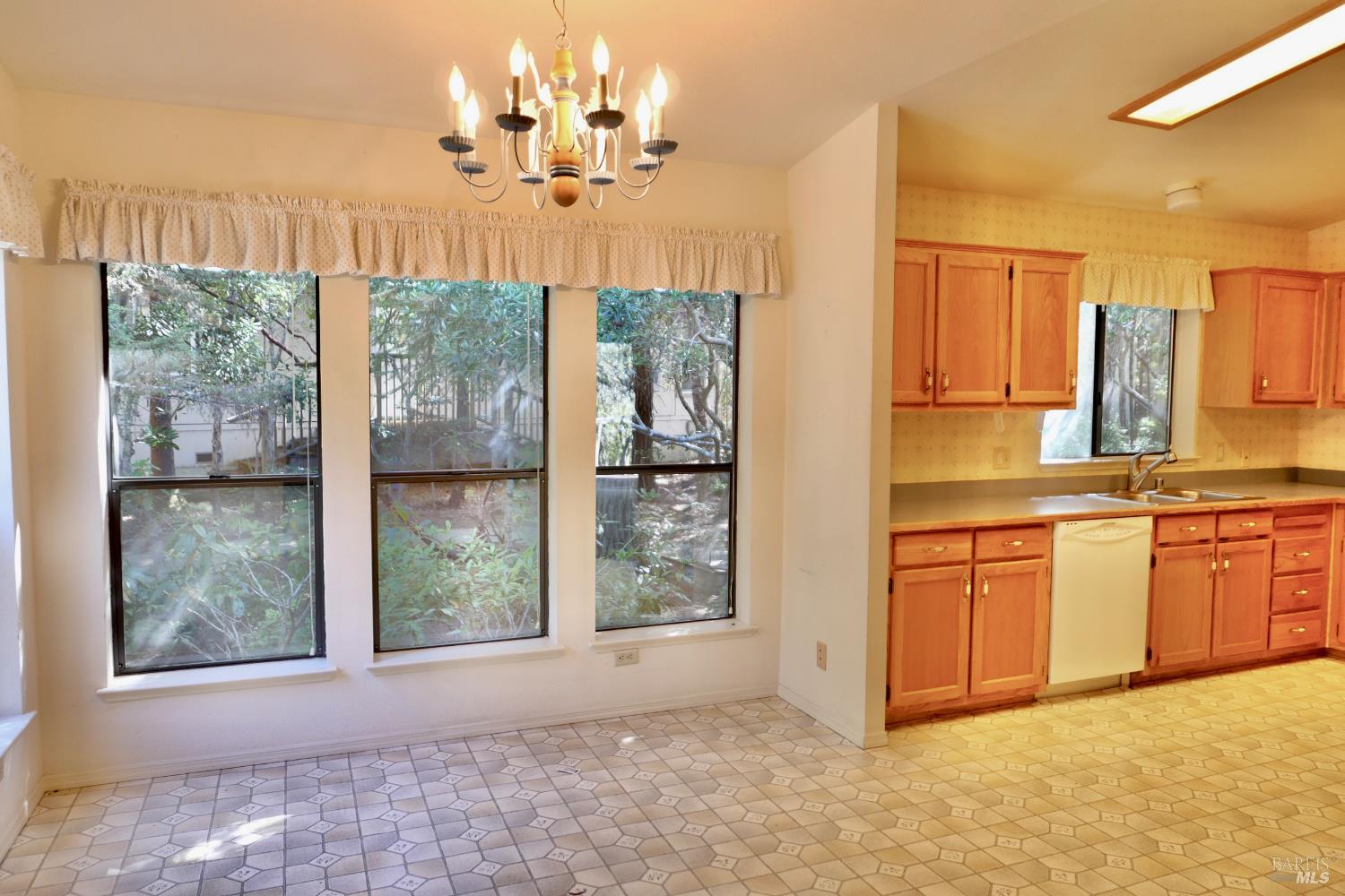 Detail Gallery Image 7 of 21 For 43300 Little River Airport Rd 60, Little River_1,  CA 95456 - 2 Beds | 2 Baths