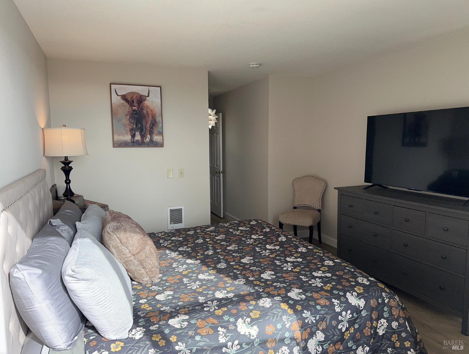 Detail Gallery Image 4 of 15 For 1201 Brickyard Way #105,  Richmond,  CA 94801 - 1 Beds | 1 Baths