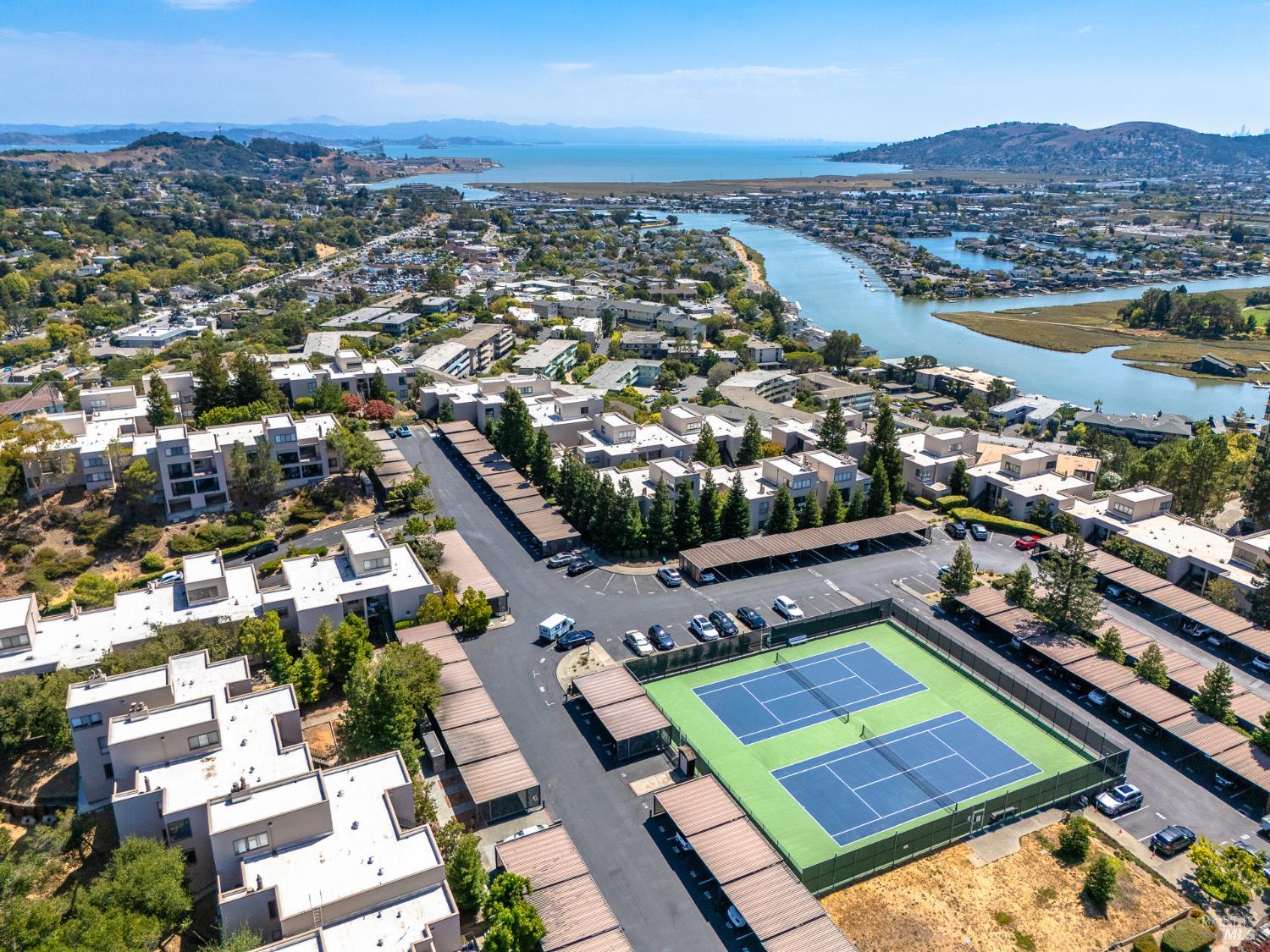 Detail Gallery Image 24 of 39 For 804 via Casitas Dr, Greenbrae,  CA 94904 - 3 Beds | 2 Baths