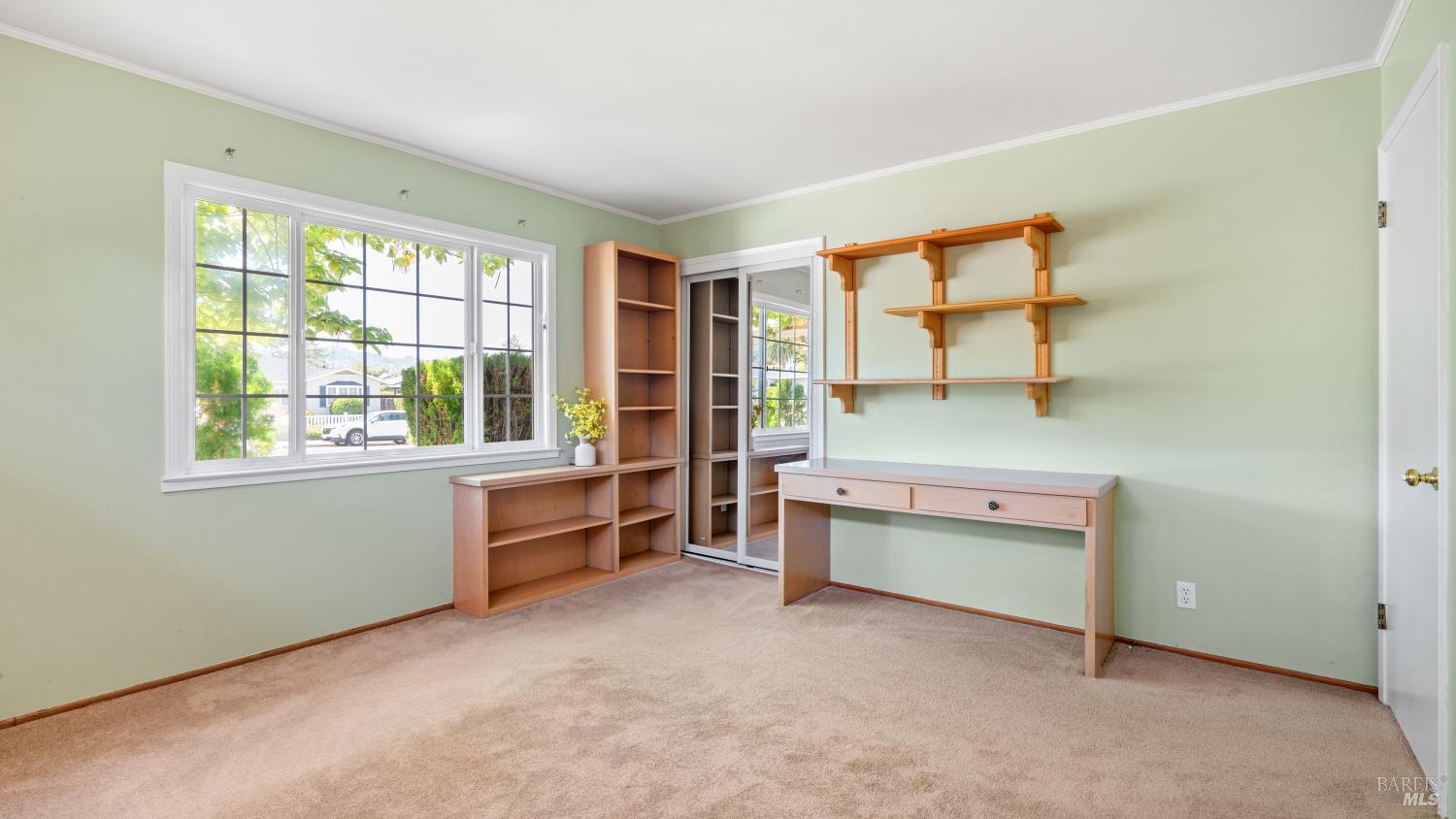 Detail Gallery Image 24 of 44 For 120 Meriam Dr, San Rafael,  CA 94903 - 3 Beds | 2/1 Baths