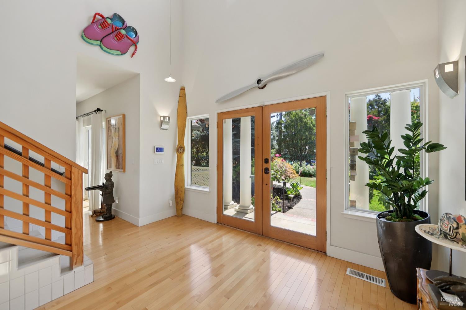 Detail Gallery Image 7 of 99 For 161 E D St, Benicia,  CA 94510 - 4 Beds | 3/1 Baths