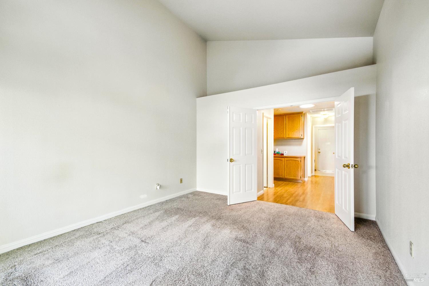 Detail Gallery Image 18 of 32 For 1761 Kerry Ln, Santa Rosa,  CA 95403 - 4 Beds | 2 Baths