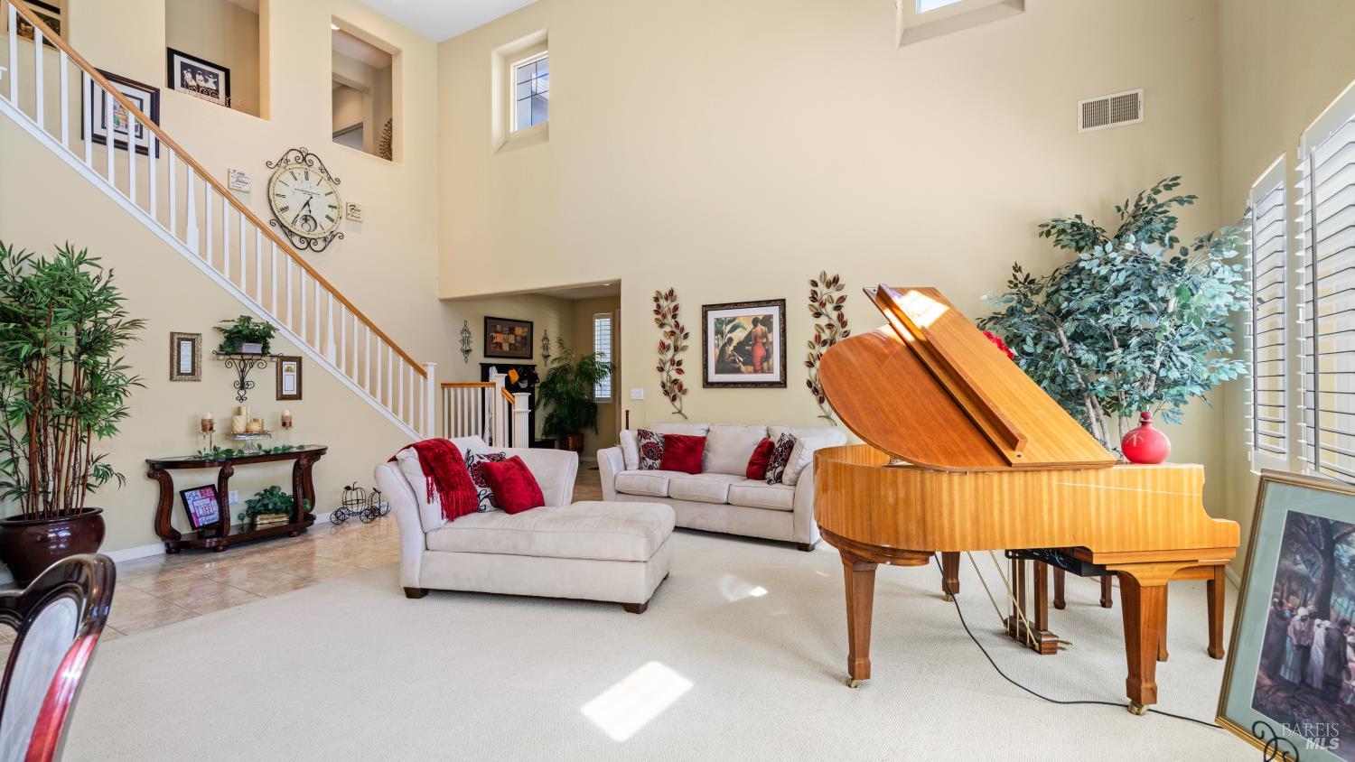 Detail Gallery Image 10 of 57 For 3501 Sunny Hill Ct, Fairfield,  CA 94534 - 4 Beds | 4/1 Baths