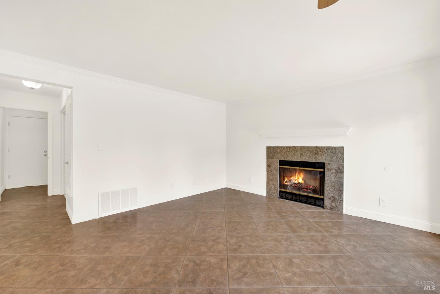 Detail Gallery Image 35 of 99 For 218 Donegal Ct, Vacaville,  CA 95688 - 4 Beds | 2/1 Baths