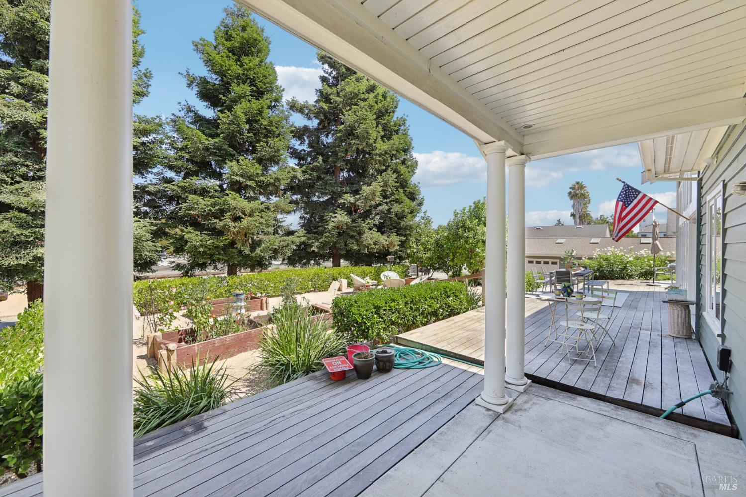 Detail Gallery Image 50 of 99 For 161 E D St, Benicia,  CA 94510 - 4 Beds | 3/1 Baths