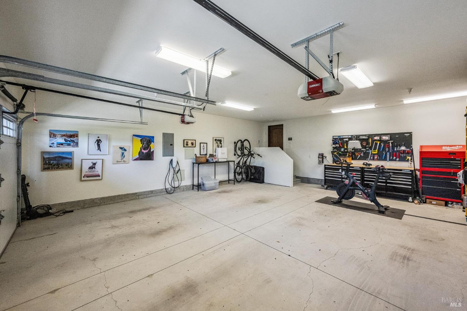 Detail Gallery Image 44 of 46 For 1057 Red Tail Rd, Healdsburg,  CA 95448 - 2 Beds | 3/1 Baths