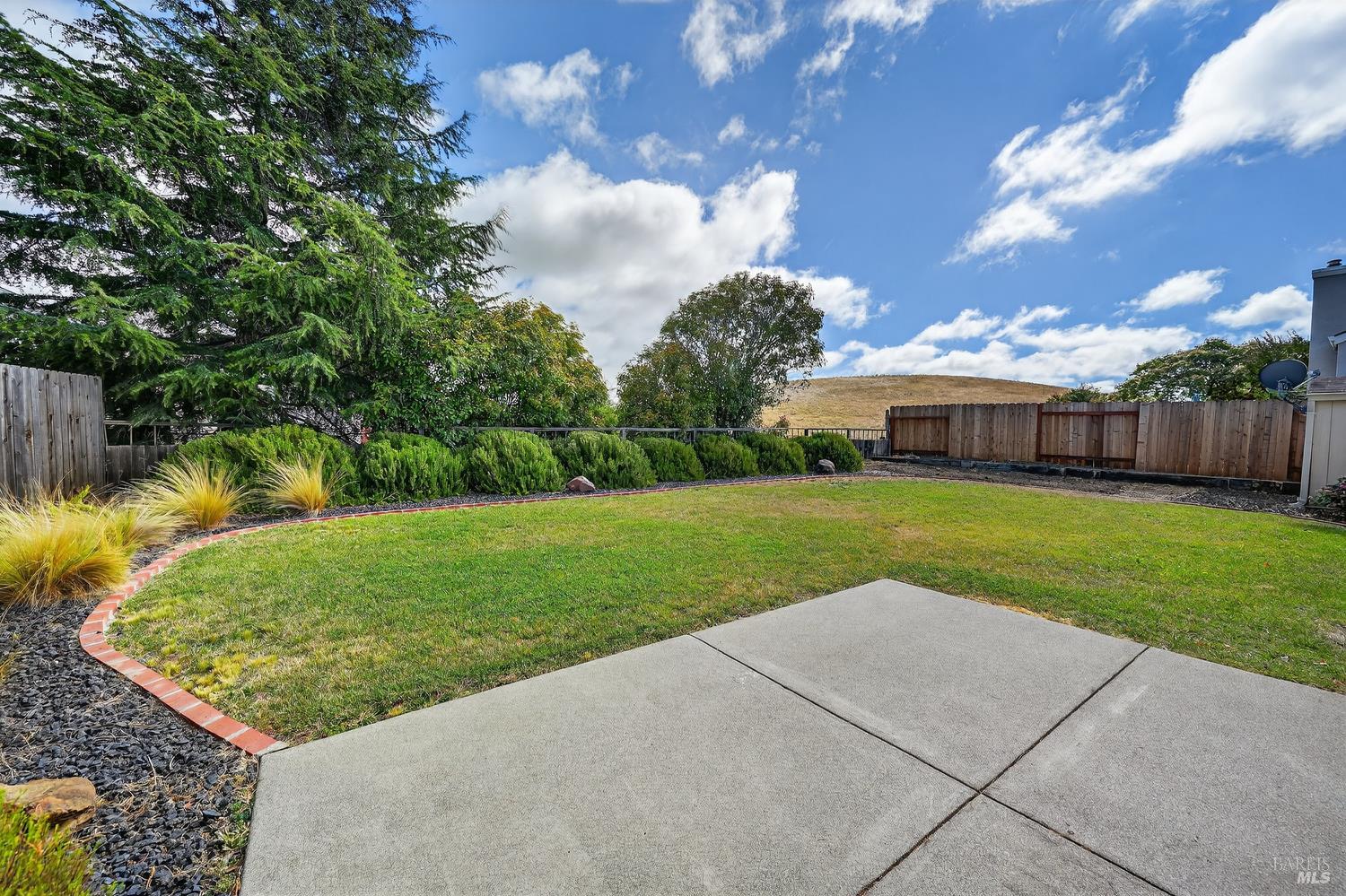 Detail Gallery Image 31 of 61 For 789 Barton Way, Benicia,  CA 94510 - 3 Beds | 2 Baths