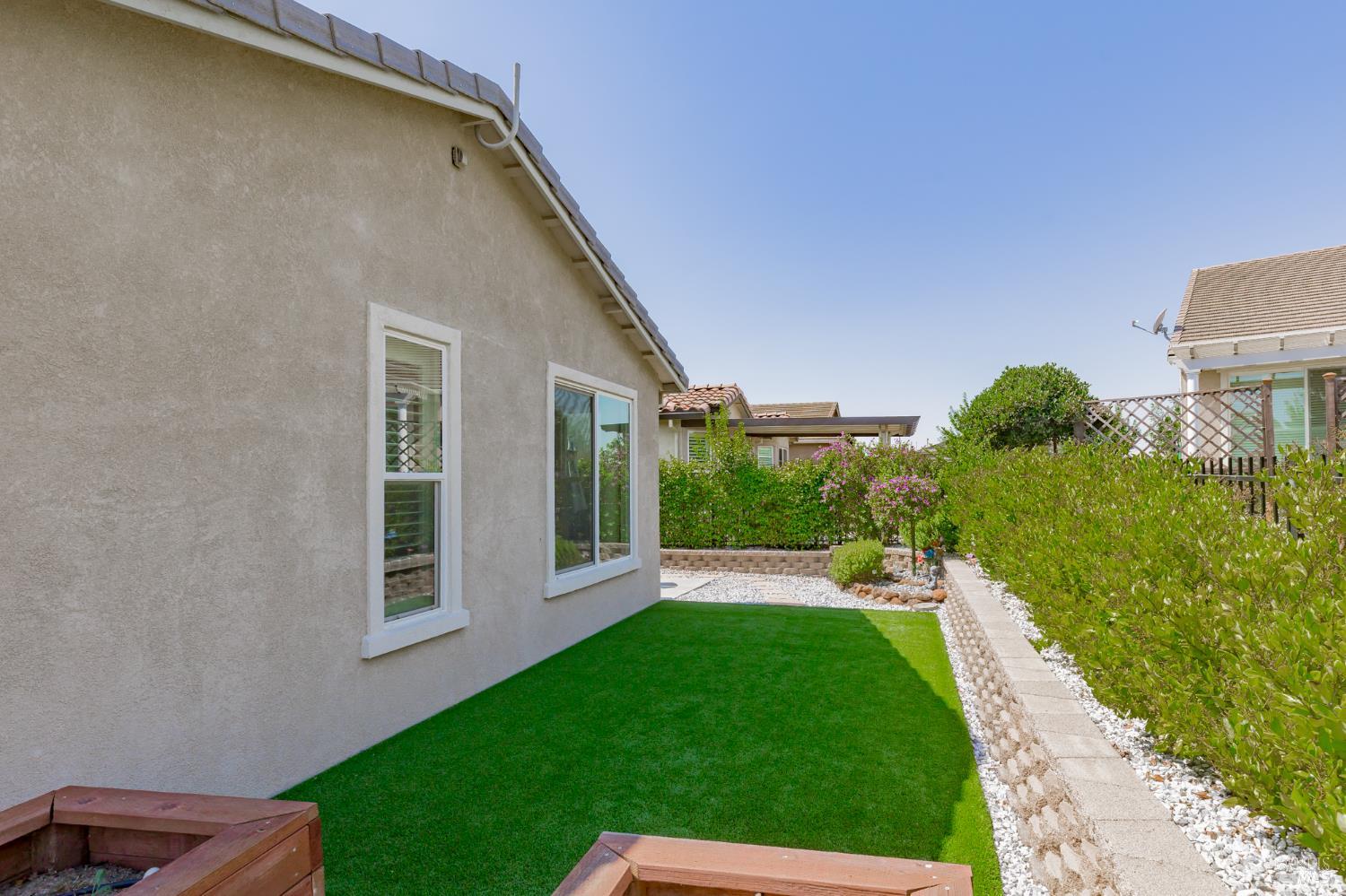 Detail Gallery Image 27 of 48 For 525 Eagle Dr, Rio Vista,  CA 94571 - 2 Beds | 2 Baths
