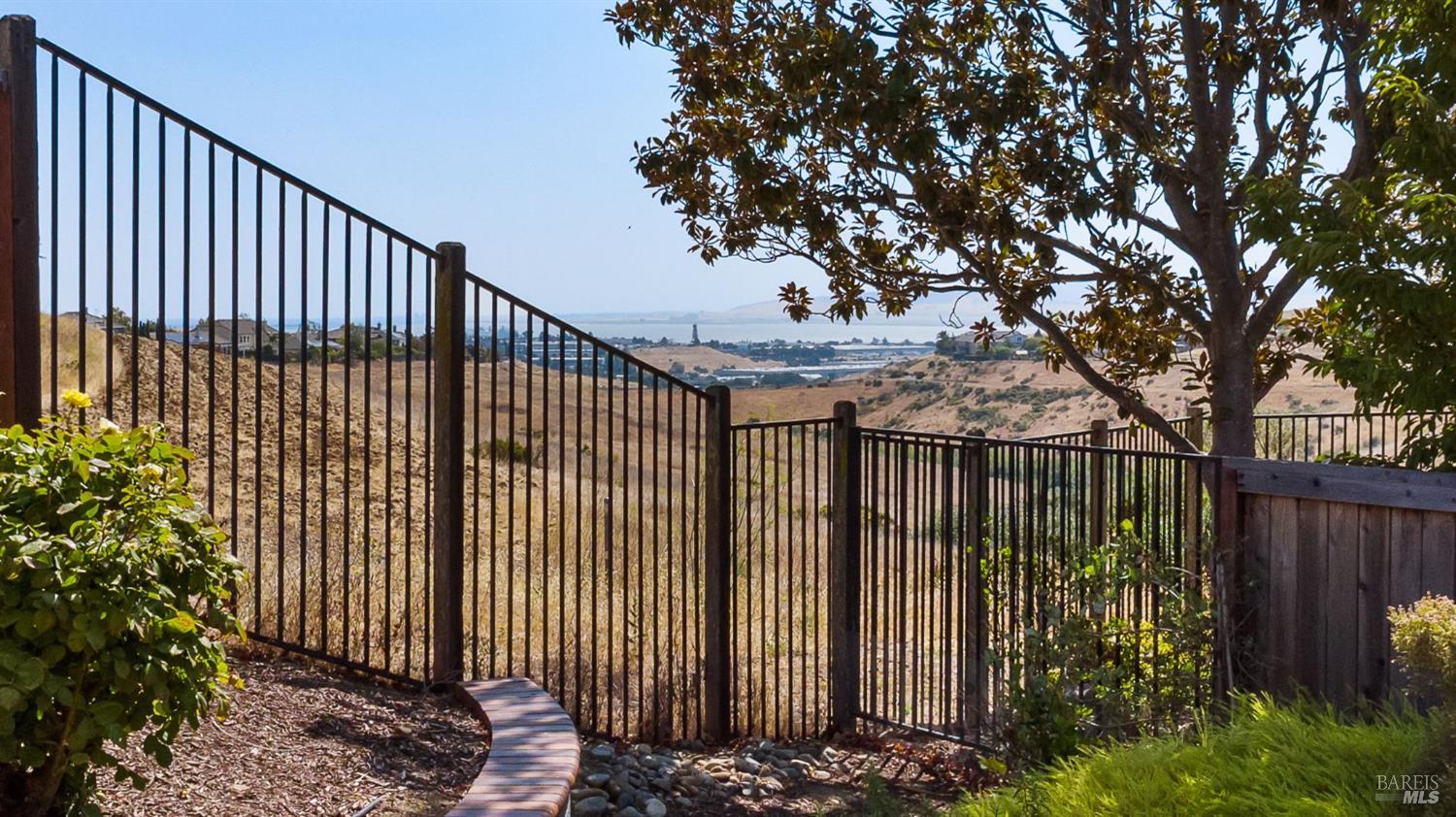 Detail Gallery Image 61 of 71 For 644 Brown Ct, Benicia,  CA 94510 - 5 Beds | 3 Baths