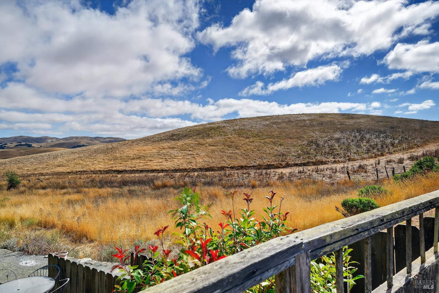 Detail Gallery Image 34 of 61 For 789 Barton Way, Benicia,  CA 94510 - 3 Beds | 2 Baths