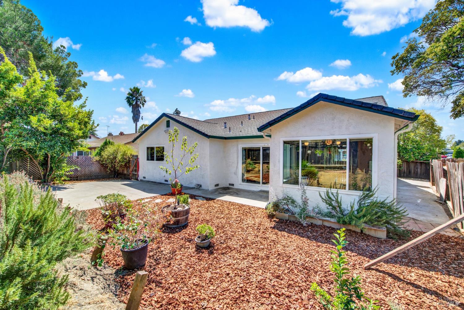 Detail Gallery Image 45 of 50 For 2968 Juniper St, Fairfield,  CA 94533 - 3 Beds | 2 Baths