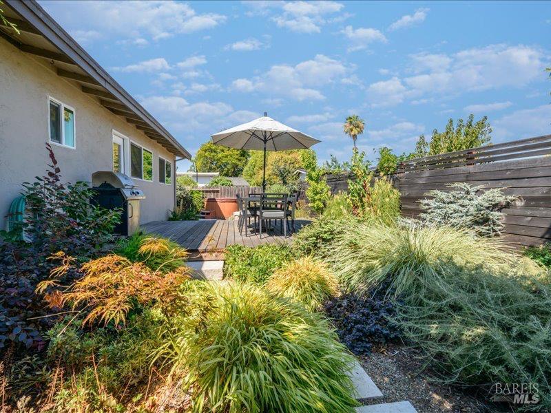 Detail Gallery Image 22 of 30 For 2348 Eva St, Napa,  CA 94559 - 3 Beds | 2 Baths