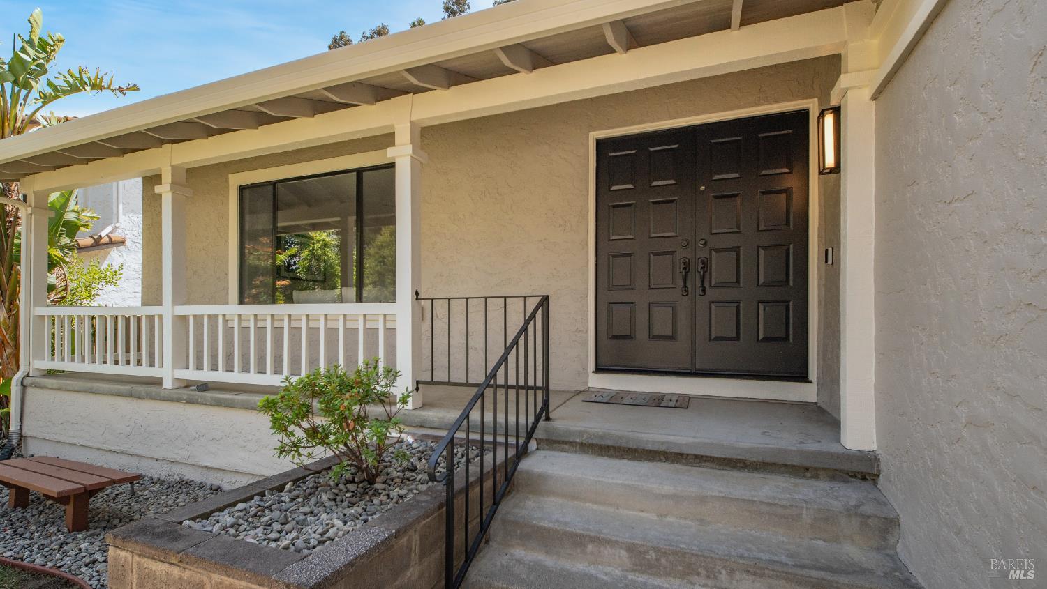 Detail Gallery Image 7 of 99 For 3265 Arroyo Dr, Fairfield,  CA 94533 - 4 Beds | 2/1 Baths