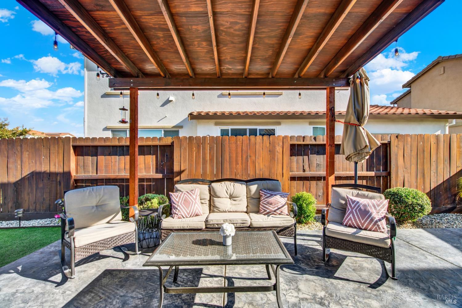 Detail Gallery Image 44 of 67 For 336 Primrose Dr, Vacaville,  CA 95687 - 4 Beds | 3 Baths
