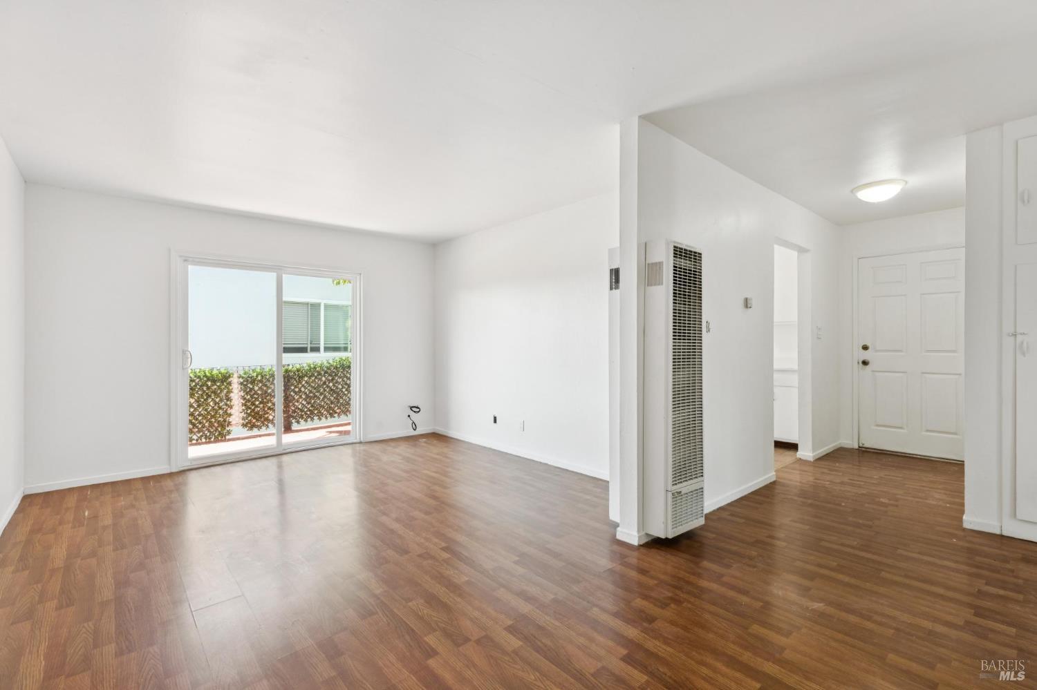 Detail Gallery Image 16 of 98 For 224 Westwood St, Vallejo,  CA 94591 - – Beds | – Baths