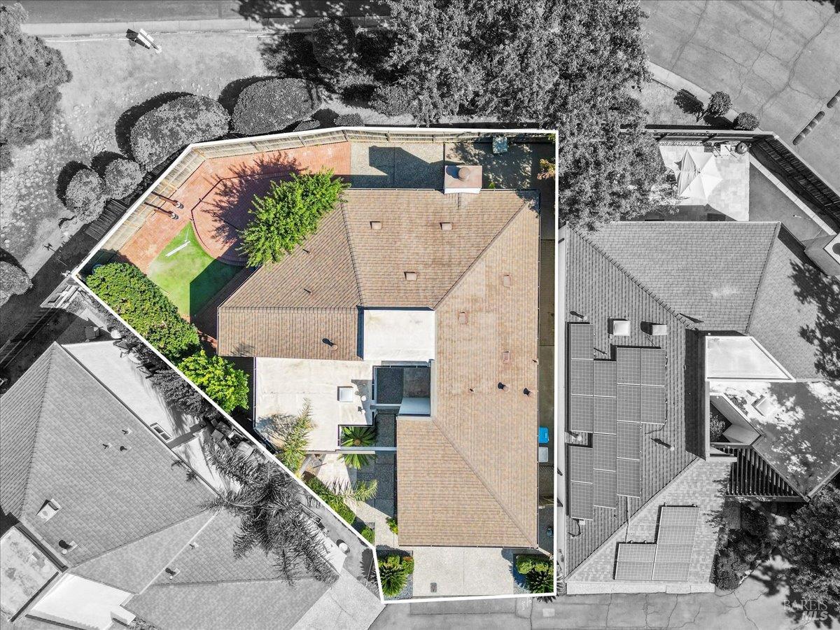 Detail Gallery Image 26 of 28 For 1330 Blackberry Ct, Dixon,  CA 95620 - 3 Beds | 2 Baths