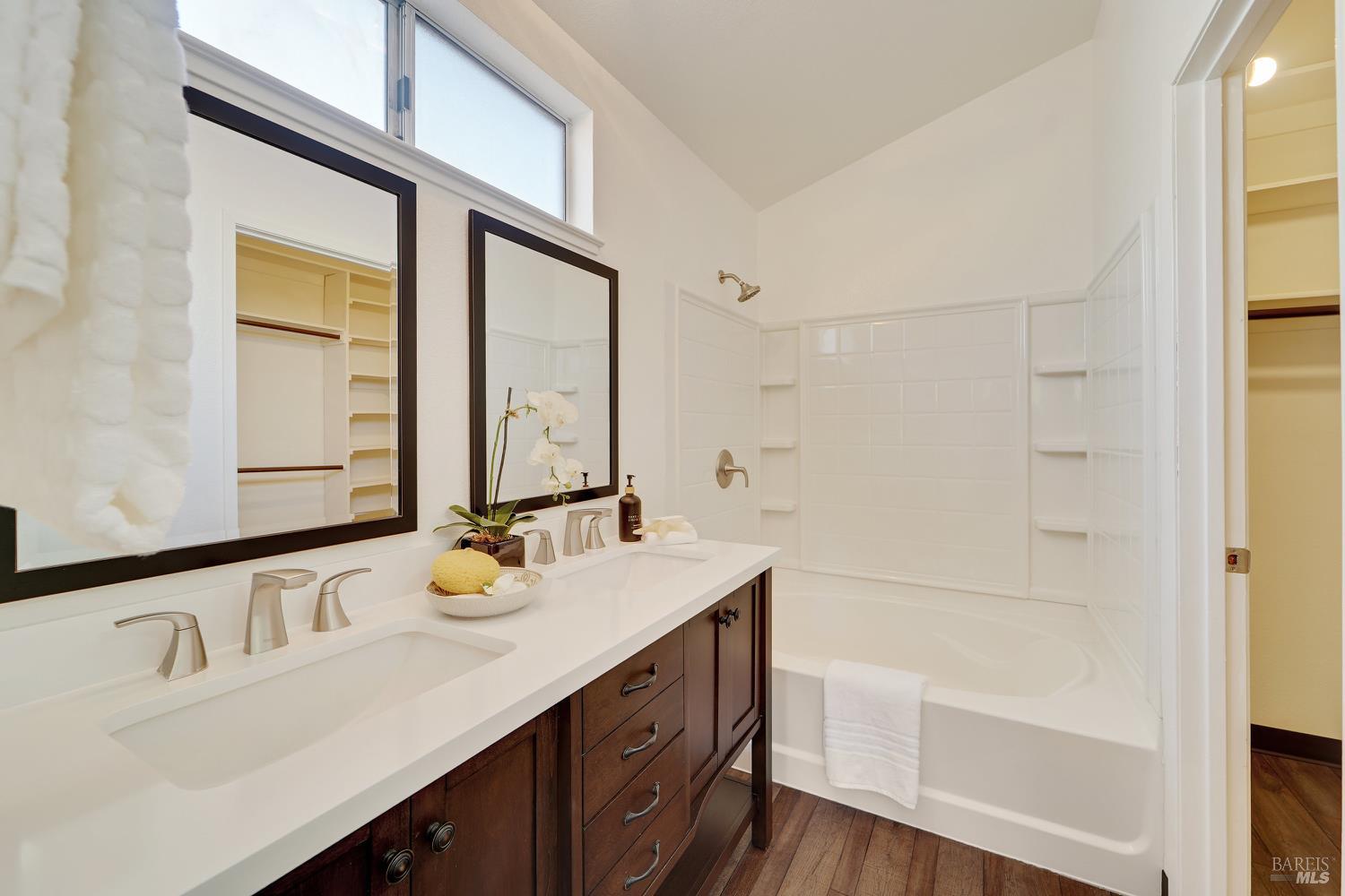 Detail Gallery Image 30 of 61 For 789 Barton Way, Benicia,  CA 94510 - 3 Beds | 2 Baths