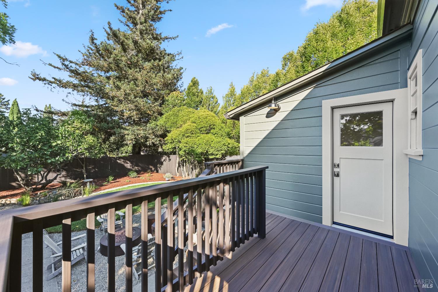 Detail Gallery Image 48 of 66 For 15 8th St, Petaluma,  CA 94952 - 3 Beds | 2/1 Baths