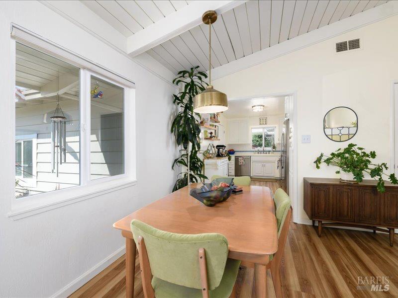 Detail Gallery Image 9 of 30 For 2348 Eva St, Napa,  CA 94559 - 3 Beds | 2 Baths